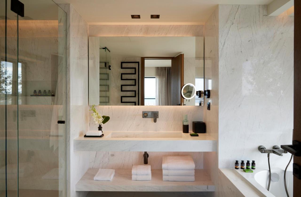 Dusit Suites Hotel Афины Экстерьер фото