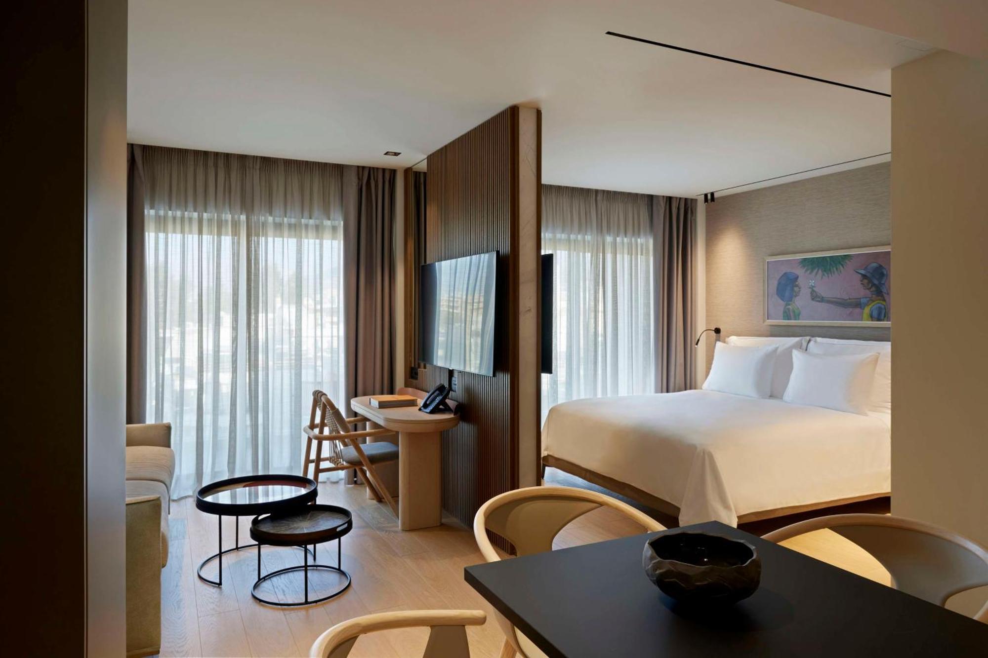 Dusit Suites Hotel Афины Экстерьер фото